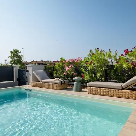 Villa Sofia With Private Pool In Sirmione Garda San Martino della Battaglia